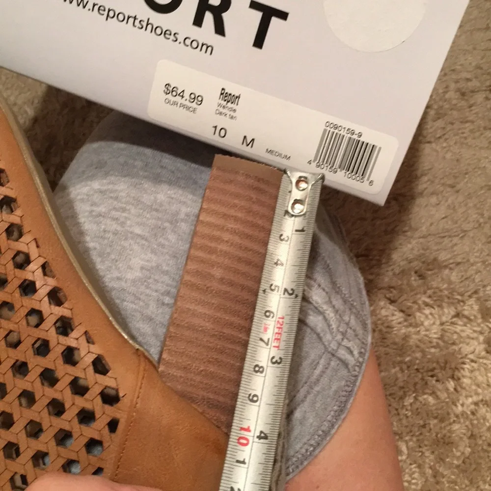 NWT Report Wendie heels shoes sandals 10 zip